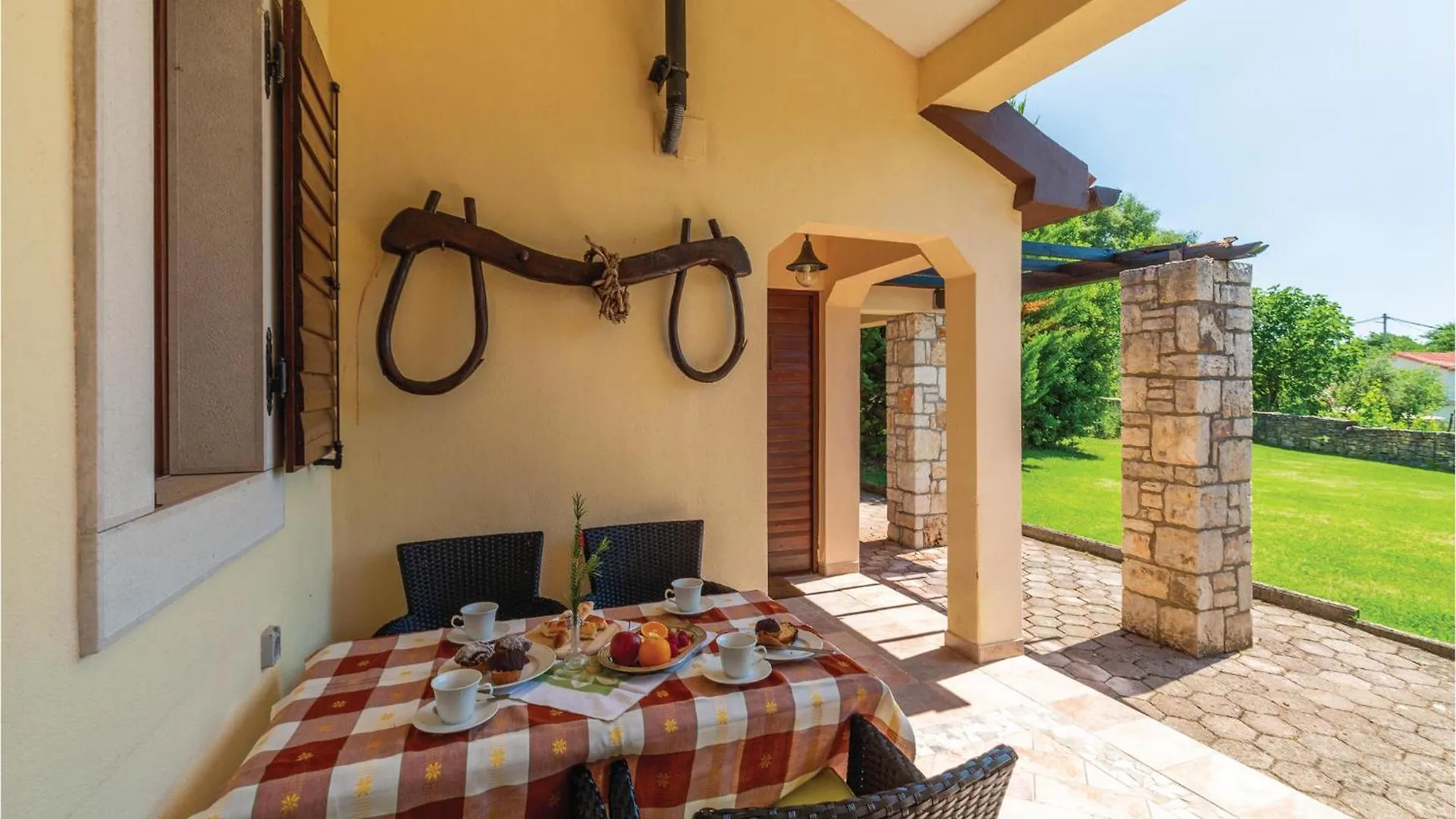 Awesome Home In Belavici With Sauna Hreljici