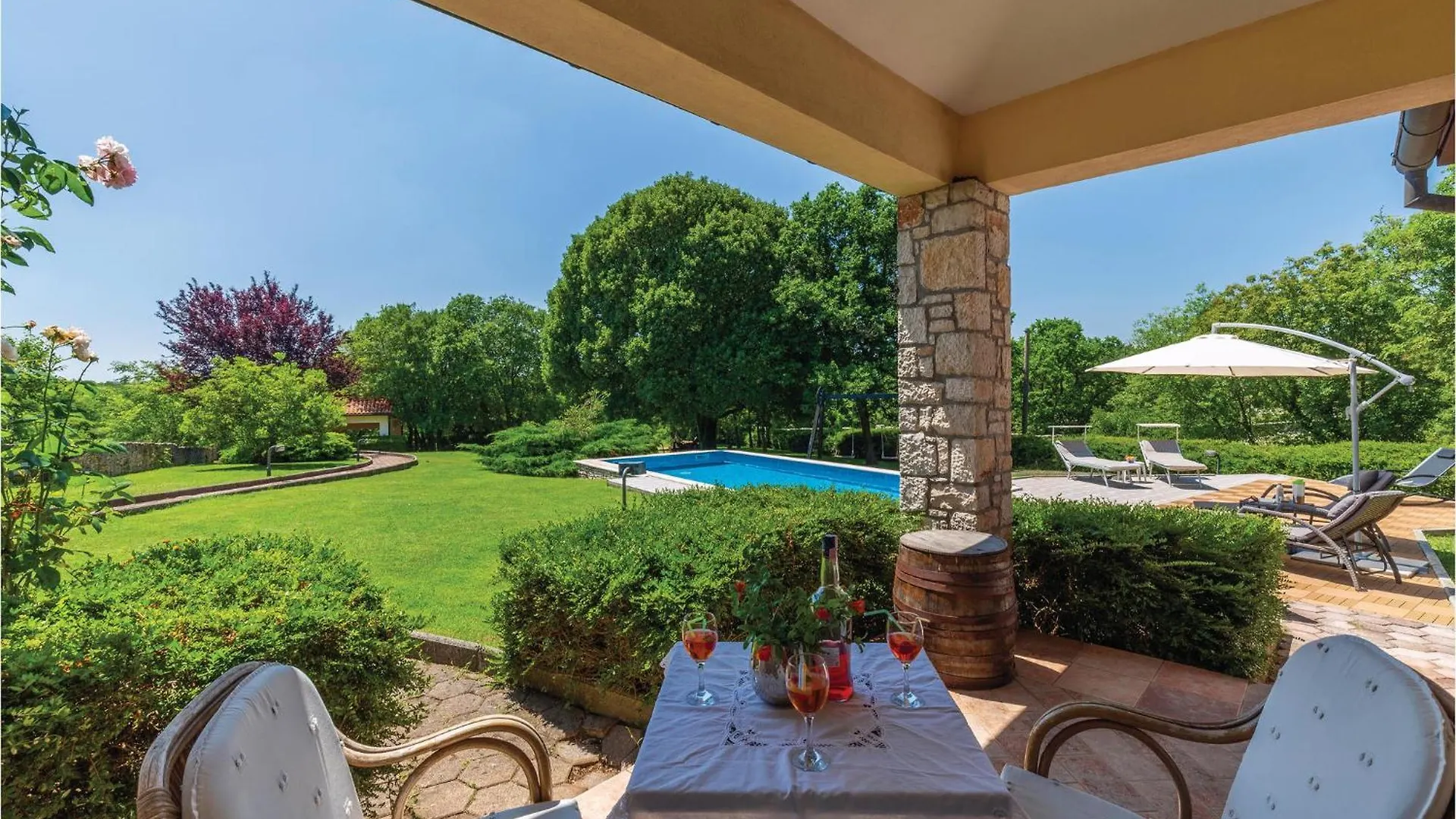 Awesome Home In Belavici With Sauna Hreljici Holiday home