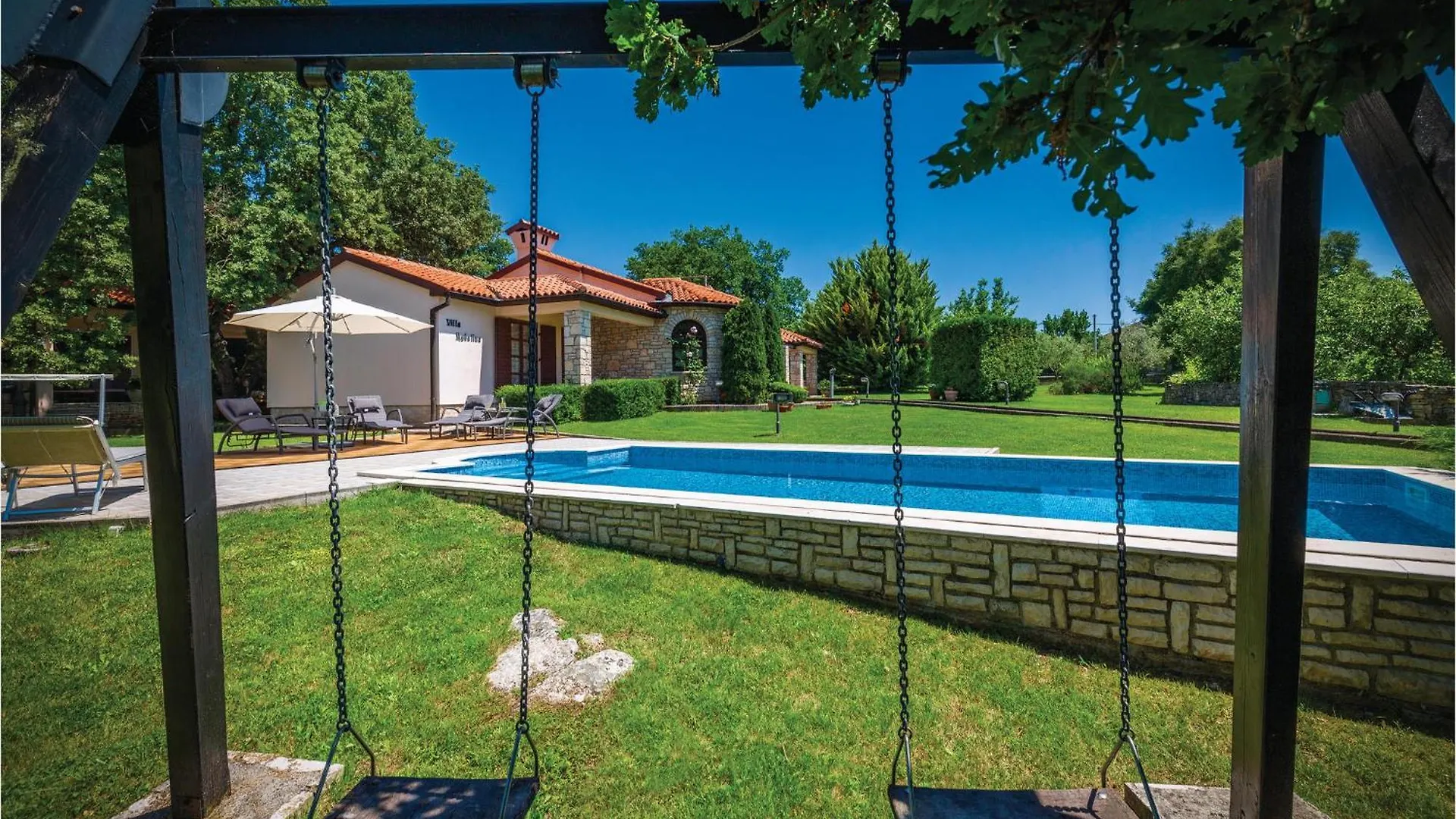 Awesome Home In Belavici With Sauna Hreljici 0*,