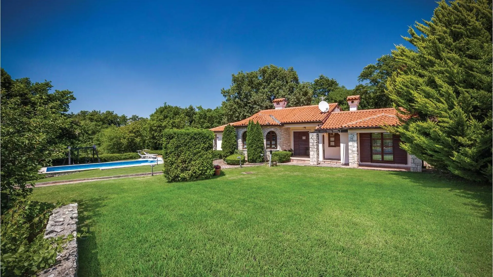 Holiday home Awesome Home In Belavici With Sauna Hreljici