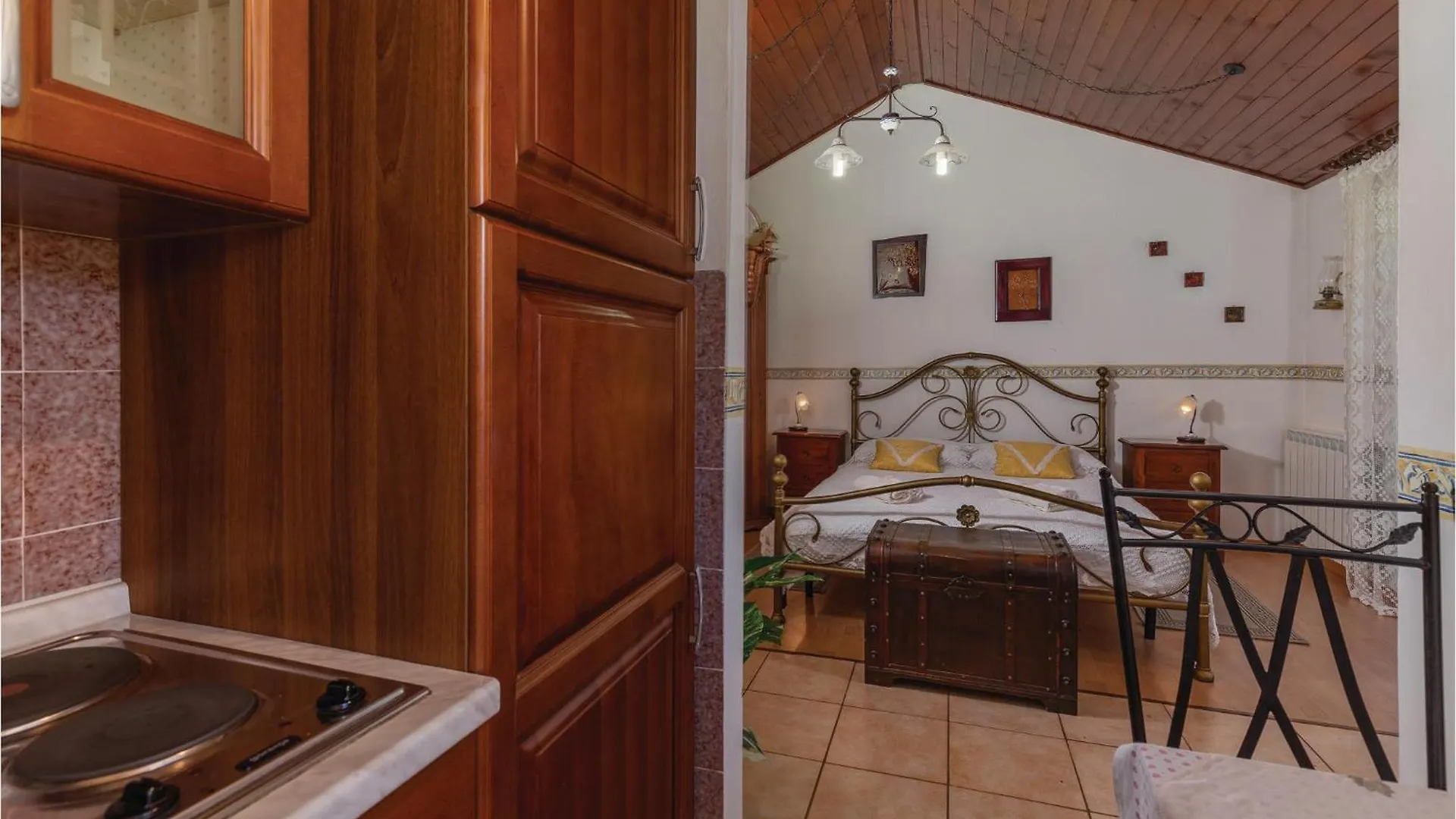 Awesome Home In Belavici With Sauna Hreljici Holiday home