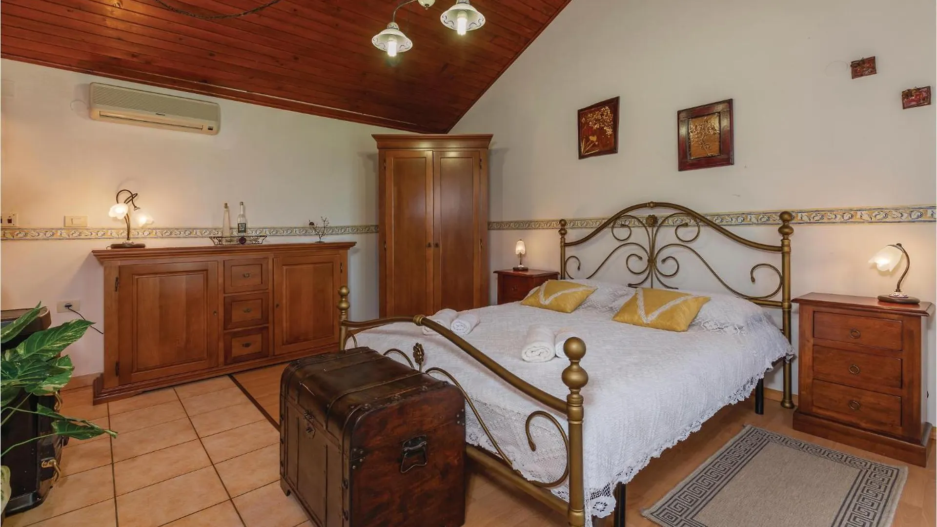 Awesome Home In Belavici With Sauna Hreljici Holiday home
