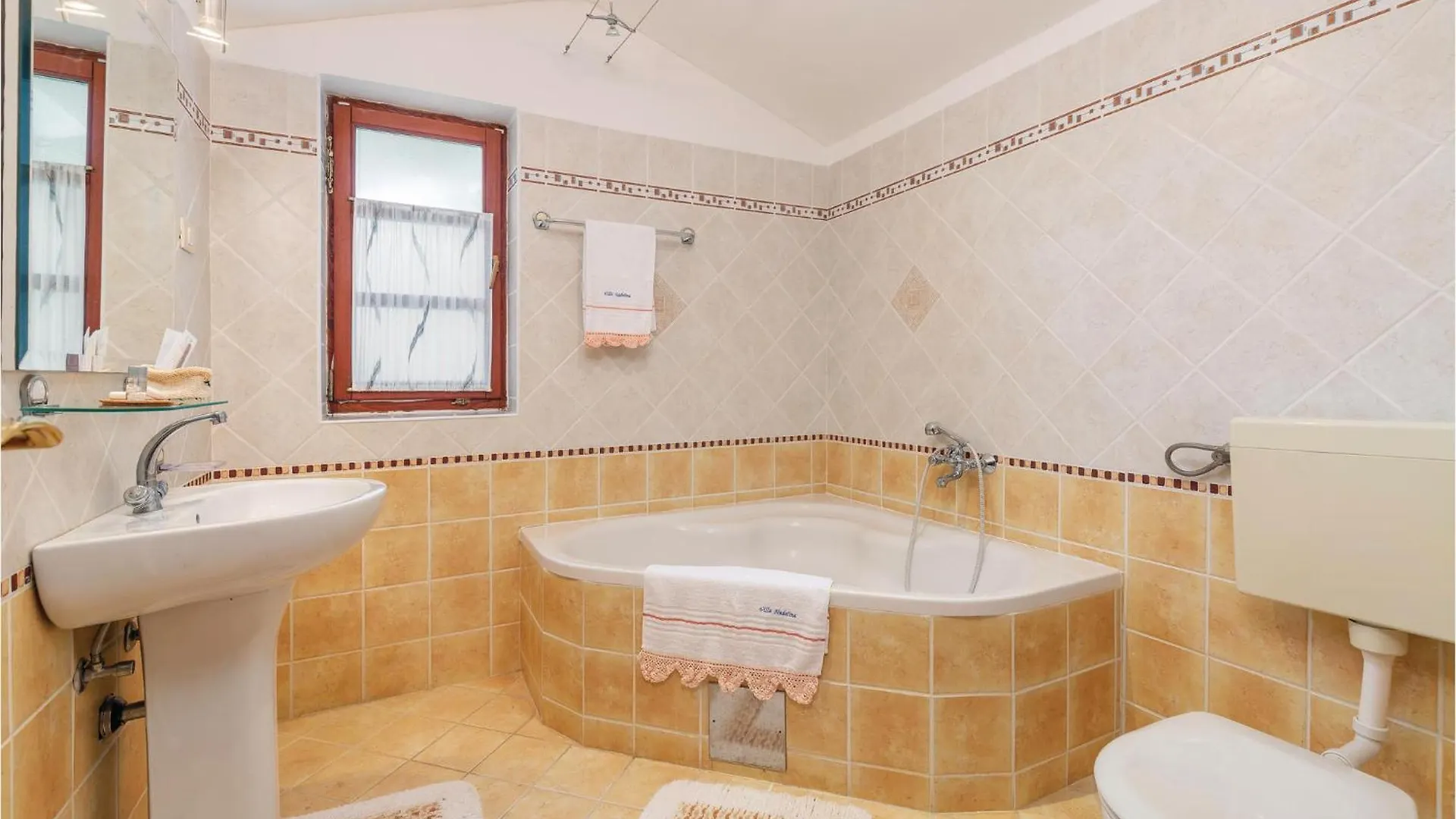 Holiday home Awesome Home In Belavici With Sauna Hreljici