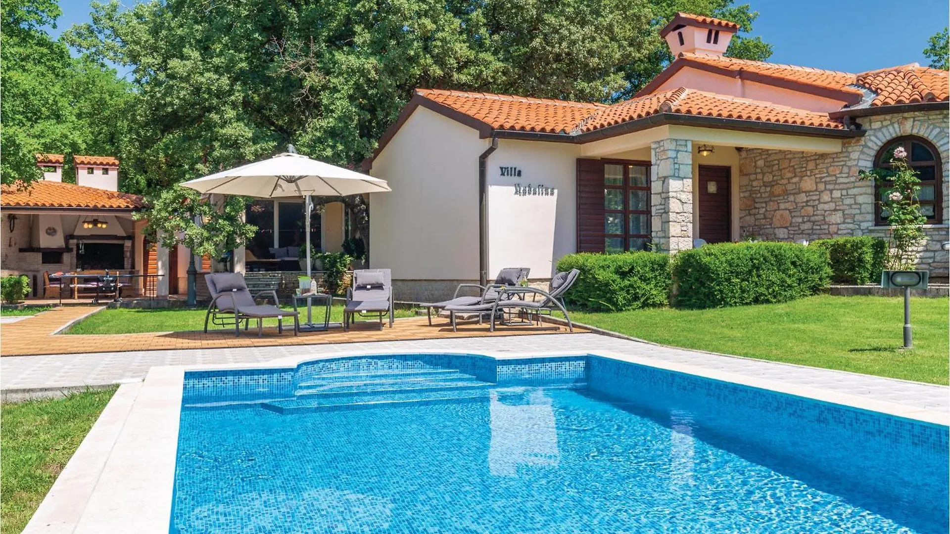 Holiday home Awesome Home In Belavici With Sauna Hreljici